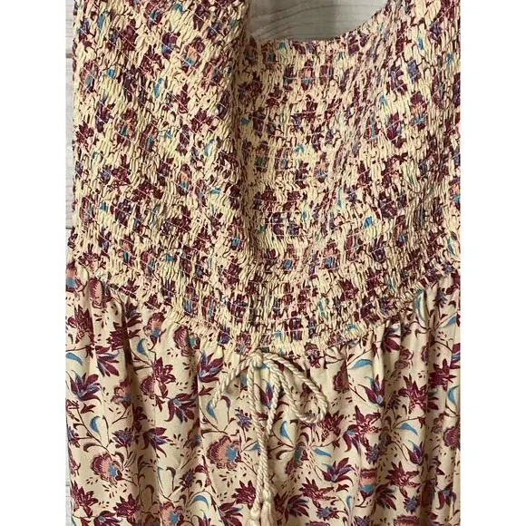 Band of Gypsies Collective Women's Size Medium Jumpsuit Romper Cream Floral NWT - Picture 5 of 6